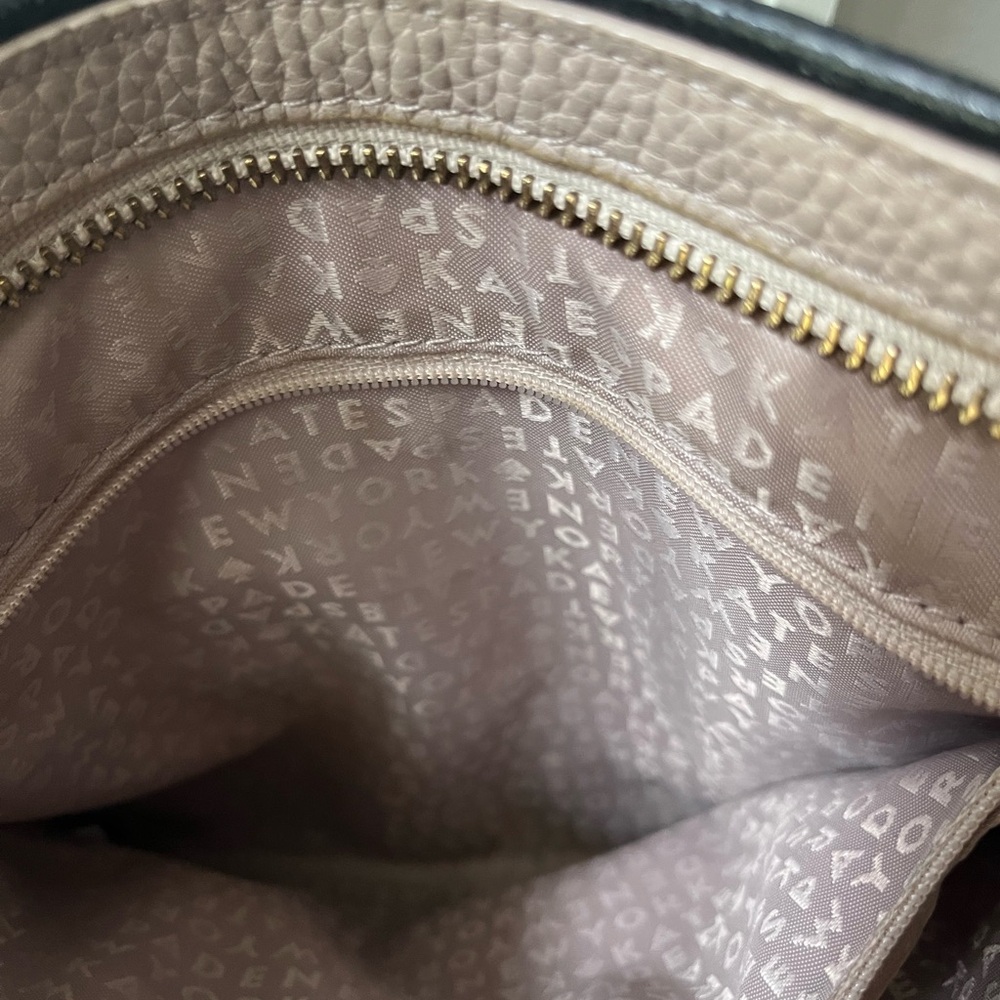 Kate Spade. - Picture 2 of 5